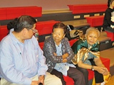[Click for large photo]