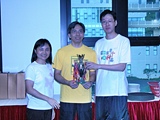 [Click for large photo]